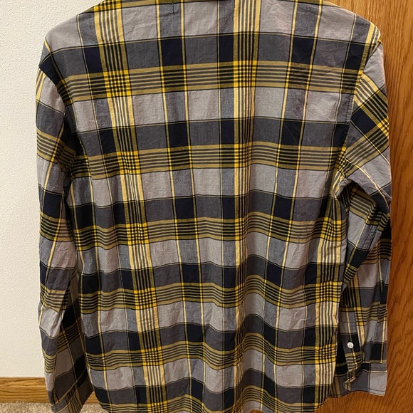 Old Navy boys long sleeve button down plaid shirt - Picture 2 of 4
